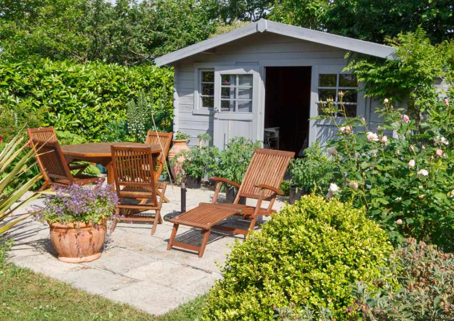 Du simple abri au chalet en bois : la bonne nouvelle fiscale qui relance les projets de jardin